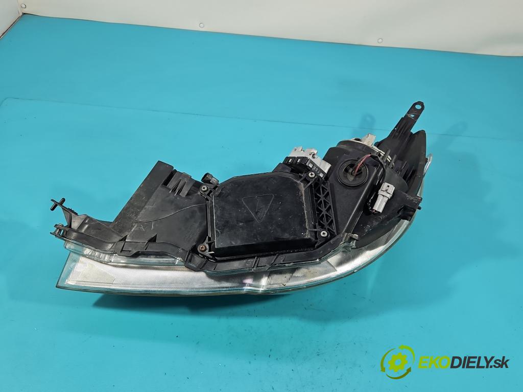 Subaru Legacy V 2009-2014 2.0 D boxer 150 hp manual 110 kW 1998 cm3 5- světlo pravý  (Pravé přední světlo)