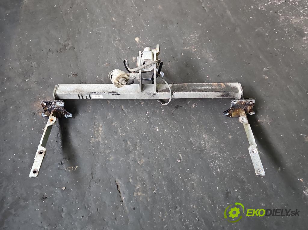 Subaru Legacy V 2009-2014 2.0 D boxer 150 hp manual 110 kW 1998 cm3 5- oko tažné  (Tažné zařízení)