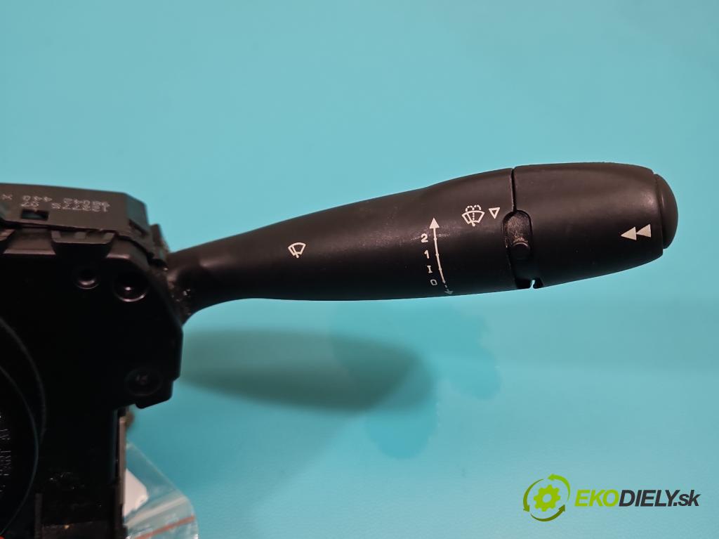 Peugeot 301 1.6 16v 116 HP manual 85 kW 1587 cm3 4- prepínač komplex: 98042440XT (Prepínacie páčky pod volantom)