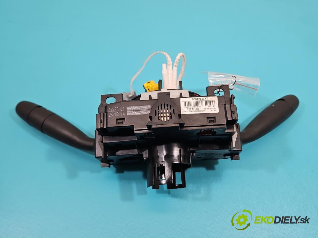 Peugeot 301 1.6 16v 116 HP manual 85 kW 1587 cm3 4- prepínač komplex: 98042440XT (Prepínacie páčky pod volantom)