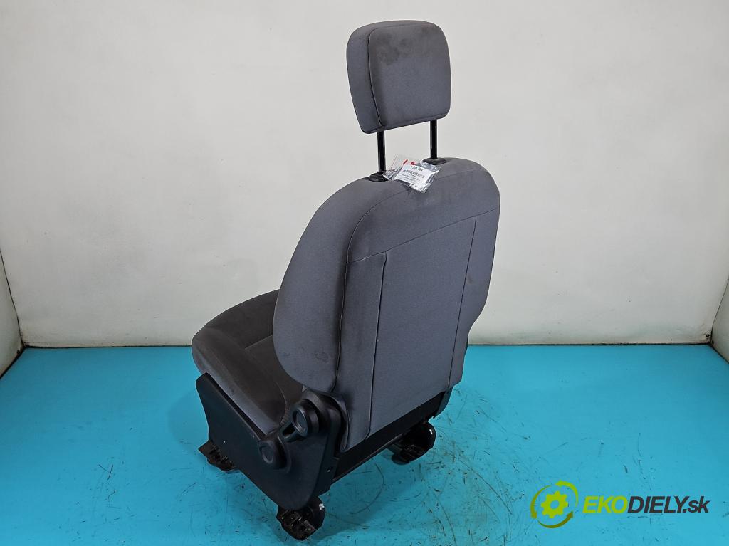 Peugeot Partner II 2008-2018 1.6 hdi 90 HP manual 66 kW 1560 cm3 5- Sedačka ľavý  (Sedadlo)