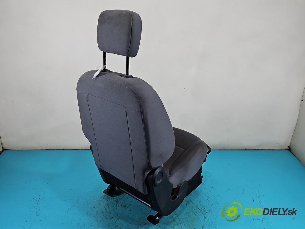 Peugeot Partner II 2008-2018 1.6 hdi 90 HP manual 66 kW 1560 cm3 5- Sedačka ľavý  (Sedadlo)