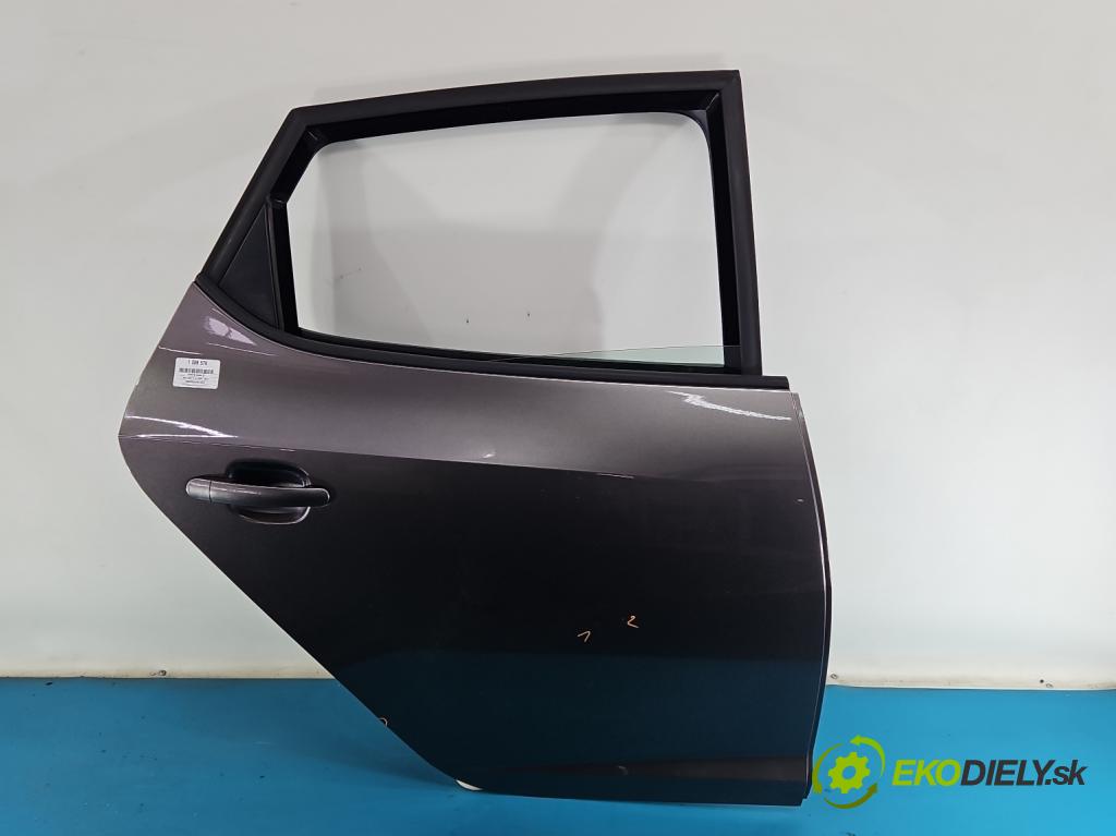 Seat Ibiza IV 6J 2008-2017 1.6 tdi 105 hp manual 77 kW 1598 cm3 5- dveře zadní pravé  (Klika dveří ostatní)