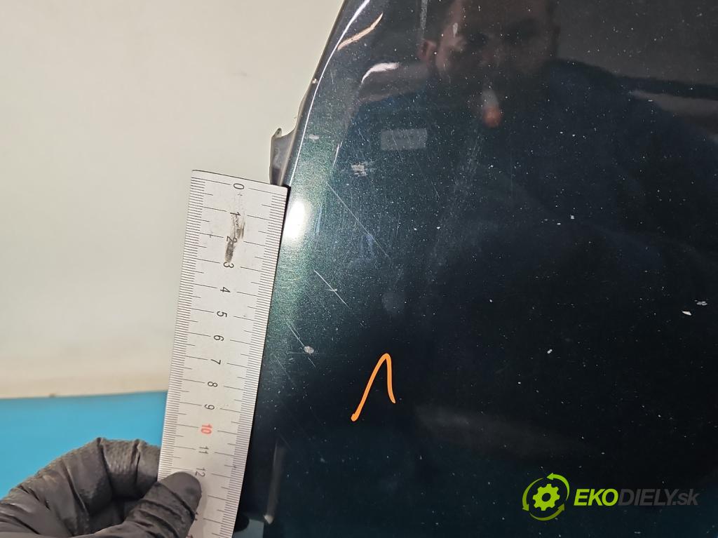 Audi A8 D3 2002-2009 3.0 tdi 232KM automatic 171 kW 2967 cm3 4- blatnik přední levý  (Levý přední blatník)