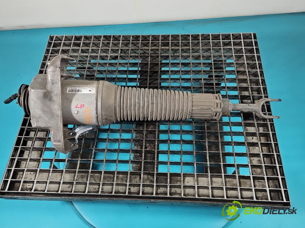 Audi A8 D3 2002-2009 3.0 tdi 232KM automatic 171 kW 2967 cm3 4- tlumič přední levý 151400-02374 (Klika dveří ostatní)