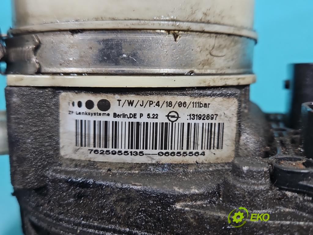 Opel Zafira B 2005-2014 1.9 cdti 120 HP manual 88 kW 1910 cm3 5- čerpadlo posilovač 13192897 (Servočerpadlo)