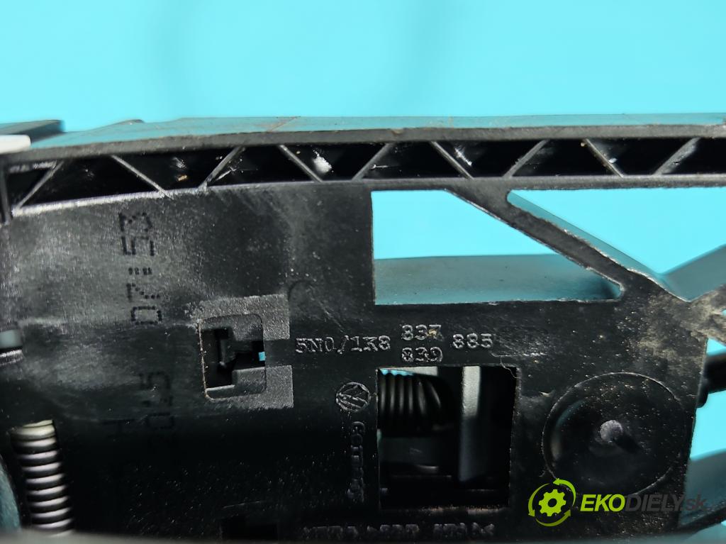 Seat Ibiza IV 6J 2008-2017 1.6 tdi 105 hp manual 77 kW 1598 cm3 5- klika přední levé 5N0837885 (Vnější přední levá klika dveří)