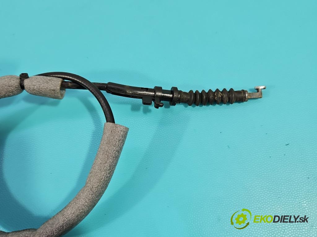 Seat Ibiza IV 6J 2008-2017 1.6 tdi 105 hp manual 77 kW 1598 cm3 5- klika přední levé 5N0837885 (Vnější přední levá klika dveří)