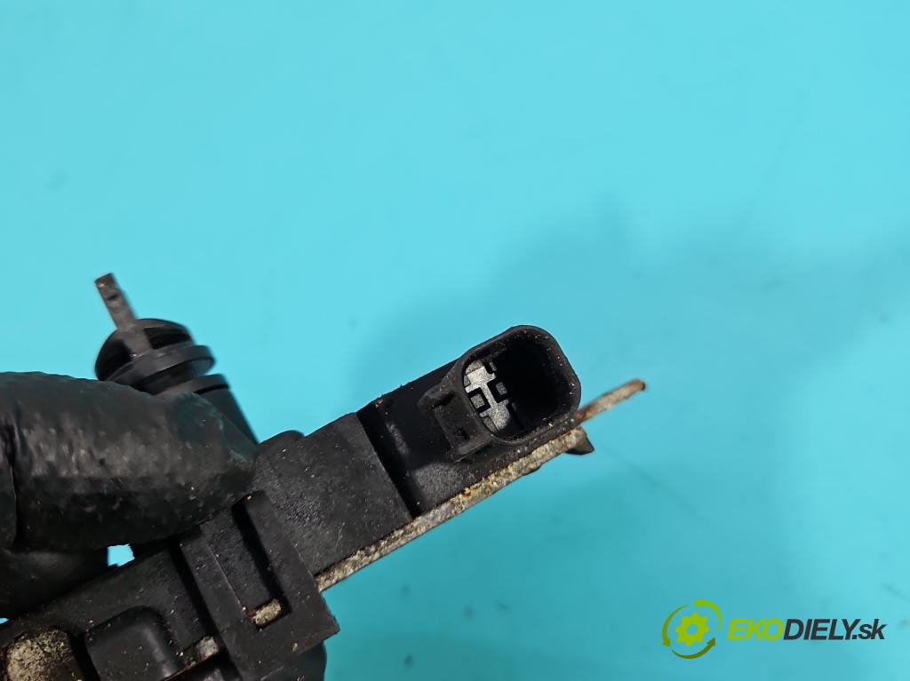 Ford C-Max I 2003-2010 1.8 tdci 116 hp manual 85 kW 1753 cm3 5- zámek kapoty