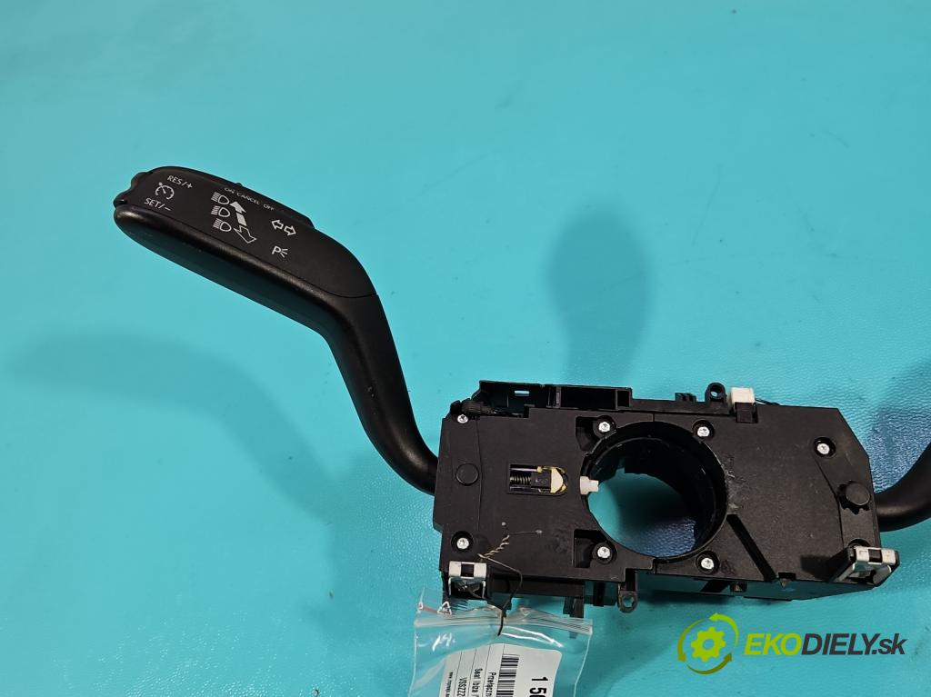 Seat Ibiza IV 6J 2008-2017 1.6 tdi 105 HP manual 77 kW 1598 cm3 5- prepínač komplex: 6R0953521G (Prepínacie páčky pod volantom)