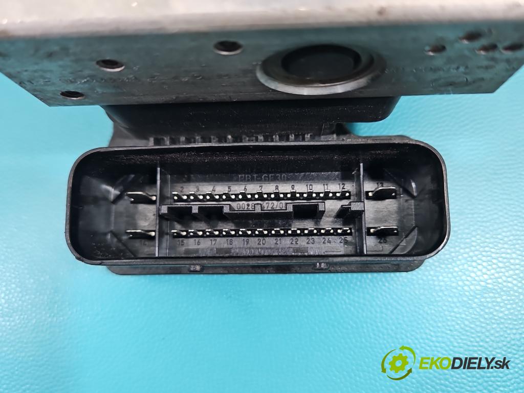 Renault Megane III 2008-2016 1.5 dci 110 HP manual 81 kW 1461 cm3 5- čerpadlo abs 476606747R (Pumpa ABS)