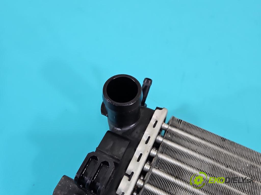 Seat Ibiza IV 6J 2008-2017 1.6 tdi 105 hp manual 77 kW 1598 cm3 5- Chladič vody 6R0121253 (Vodní chladič)