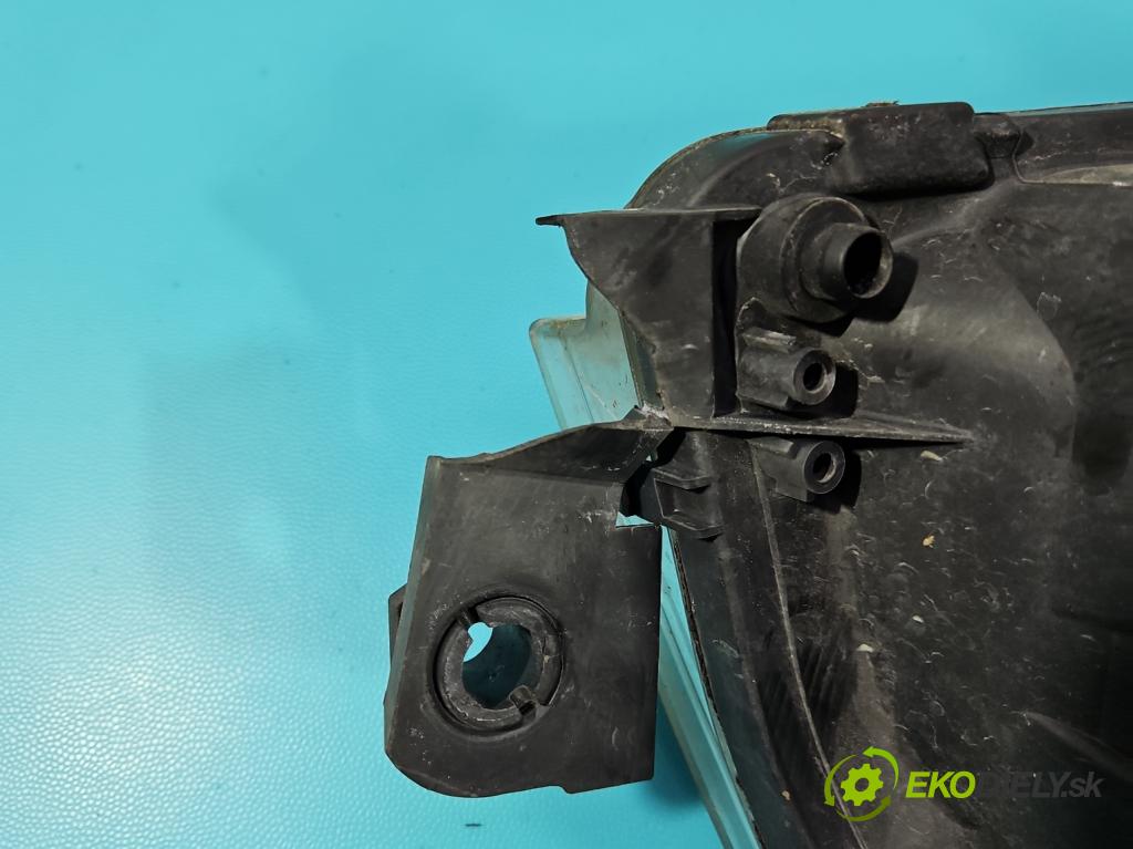 Skoda Fabia I 1999-2007 1.4 16V 75 HP manual 55 kW 1390 cm3 5- Reflektor: ľavý  (Kľučka dverí ostatné)