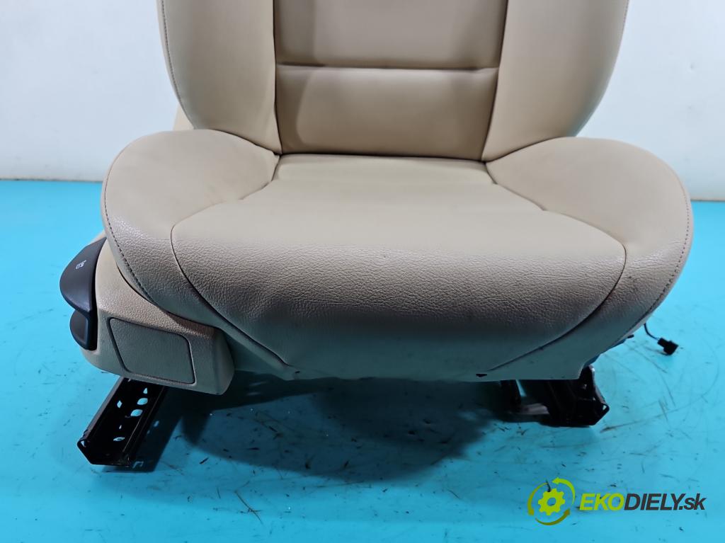 Bmw 5 F10 2010-2017 2.0b 184hp automatic 135 kW 1997 cm3 4- Sedačka pravý  (Sedadlo)