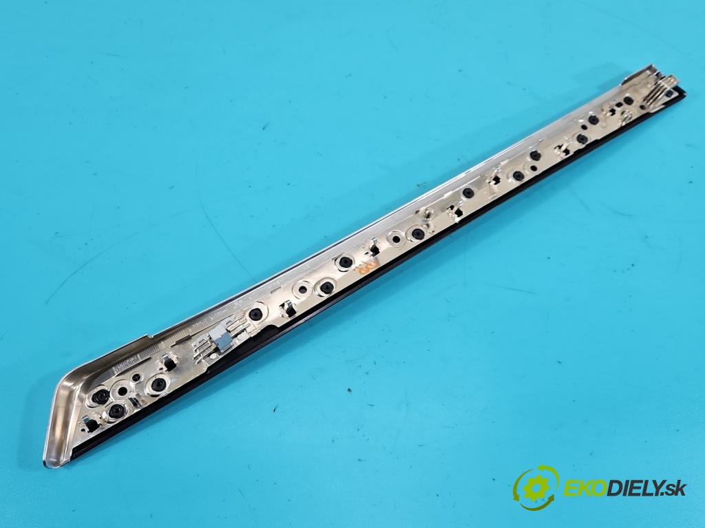 Bmw 5 F10 2010-2017 2.0b 184 hp automatic 135 kW 1997 cm3 4- lišta ozdobná interiéry: 9166649