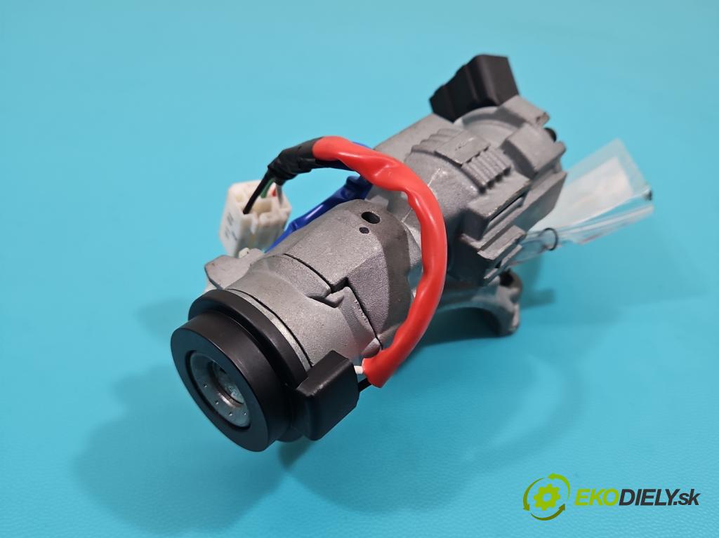 Hyundai Tucson III 2015-2020 1.6 GDI 132  HP manual 97 kW 1591 cm3 5- Spínačka  (Spínacia skrinka)