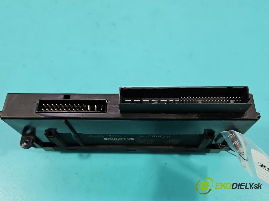 Bmw 5 F10 2010-2017 2.0b 184hp automatic 135 kW 1997 cm3 4- riadiaca jednotka komfortu 504D15F01