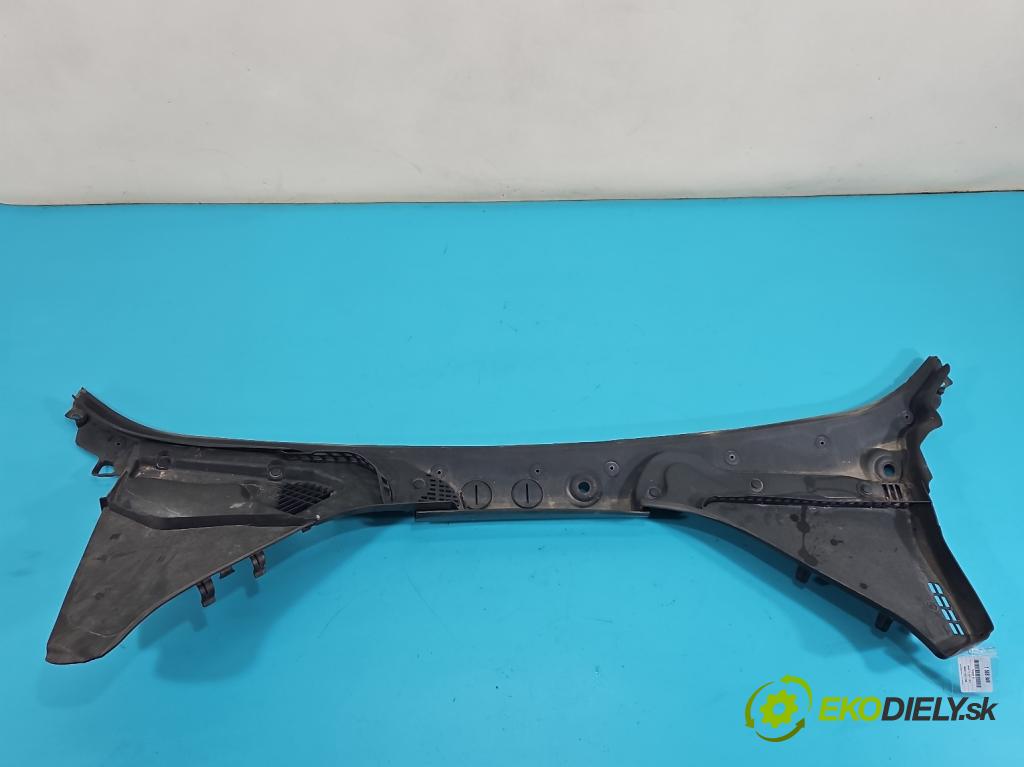 Bmw 5 F10 2010-2017 2.0b 184hp automatic 135 kW 1997 cm3 4- torpédo 748506 (Torpédo (plast pod čelným sklom))