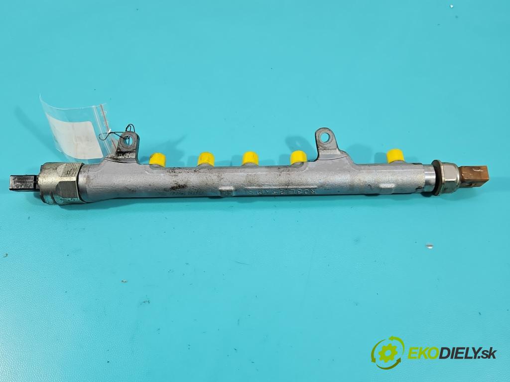 Seat Ibiza IV 6J 2008-2017 1.6 tdi 105 HP manual 77 kW 1598 cm3 5- lišta vstrekovacia 03L130089B (Vstrekovacia lišta)