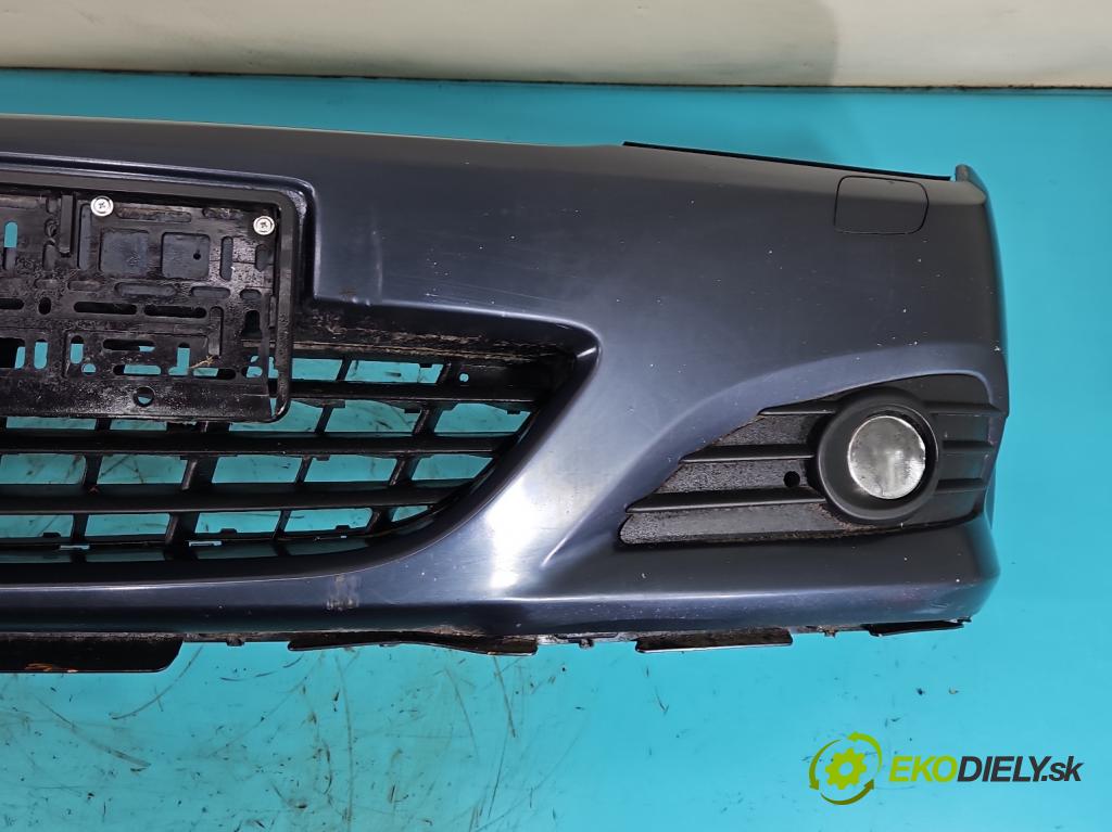 Opel Astra III 2004-2014 1.8 16V 125 hp manual 92 kW 1796 cm3 3- nárazník přední  (Klika dveří ostatní)