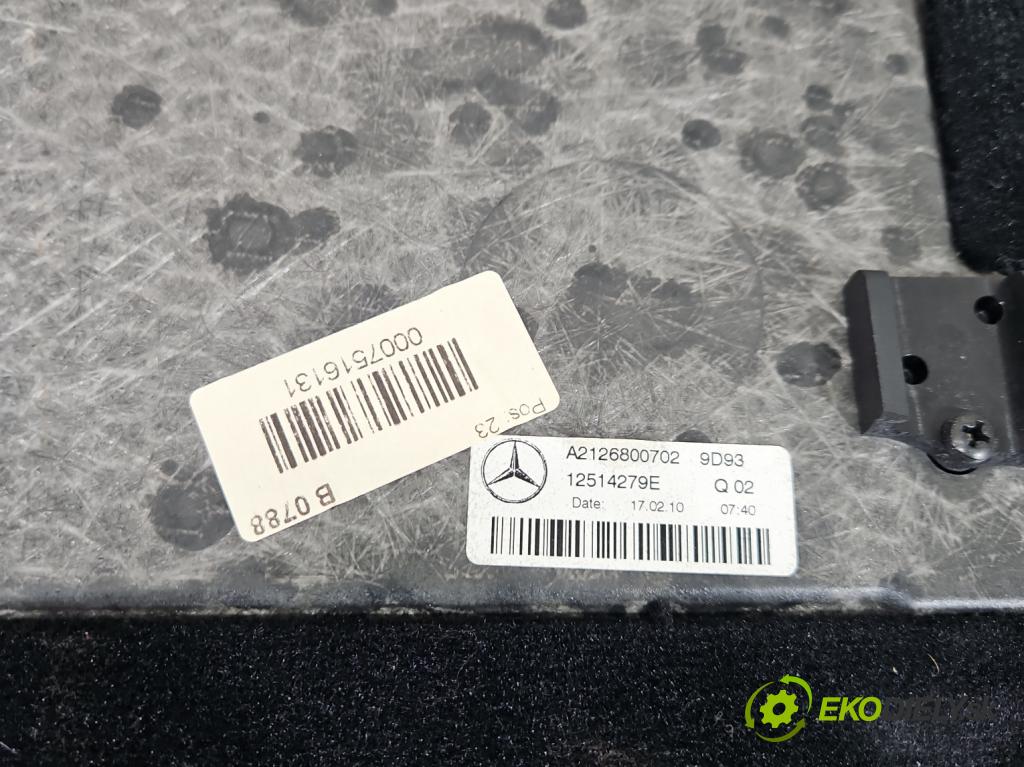 Mercedes E W212 2009-2016 2.2 CDI 136 HP automatic 100 kW 2143 cm3 5- Sedačka zadné ľavý III