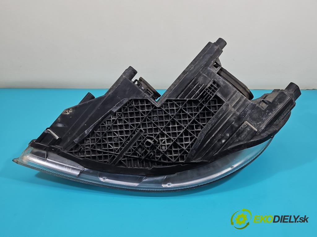 Skoda Octavia II 2004-2013 1.9 tdi 105 hp manual 77 kW 1896 cm3 5- světlo pravý  (Pravé přední světlo)