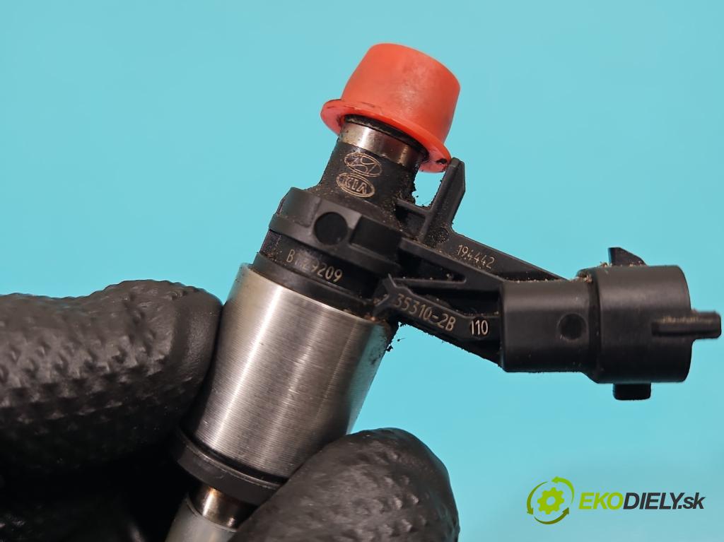 Hyundai Tucson III 2015-2020 1.6 GDI 132 hp manual 97 kW 1591 cm3 5- vstřikovač 0261500100 (Vstřikovač paliva)