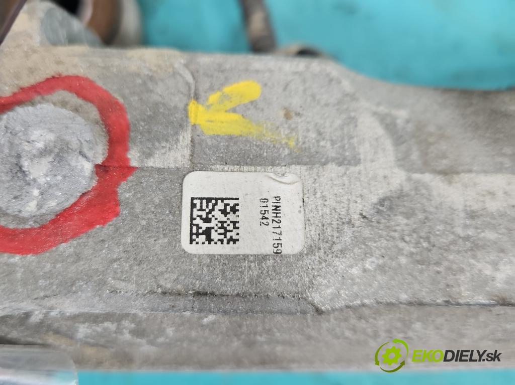 Hyundai Tucson III 2015-2020 1.6 GDI 132  HP manual 97 kW 1591 cm3 5- Ozubené kolo: volant 57700-D7001