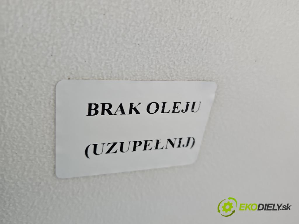 Opel Monterey 1992-1999 3.2 24V 177 HP manual 130 kW 3165 cm3 5- Most: zadní: