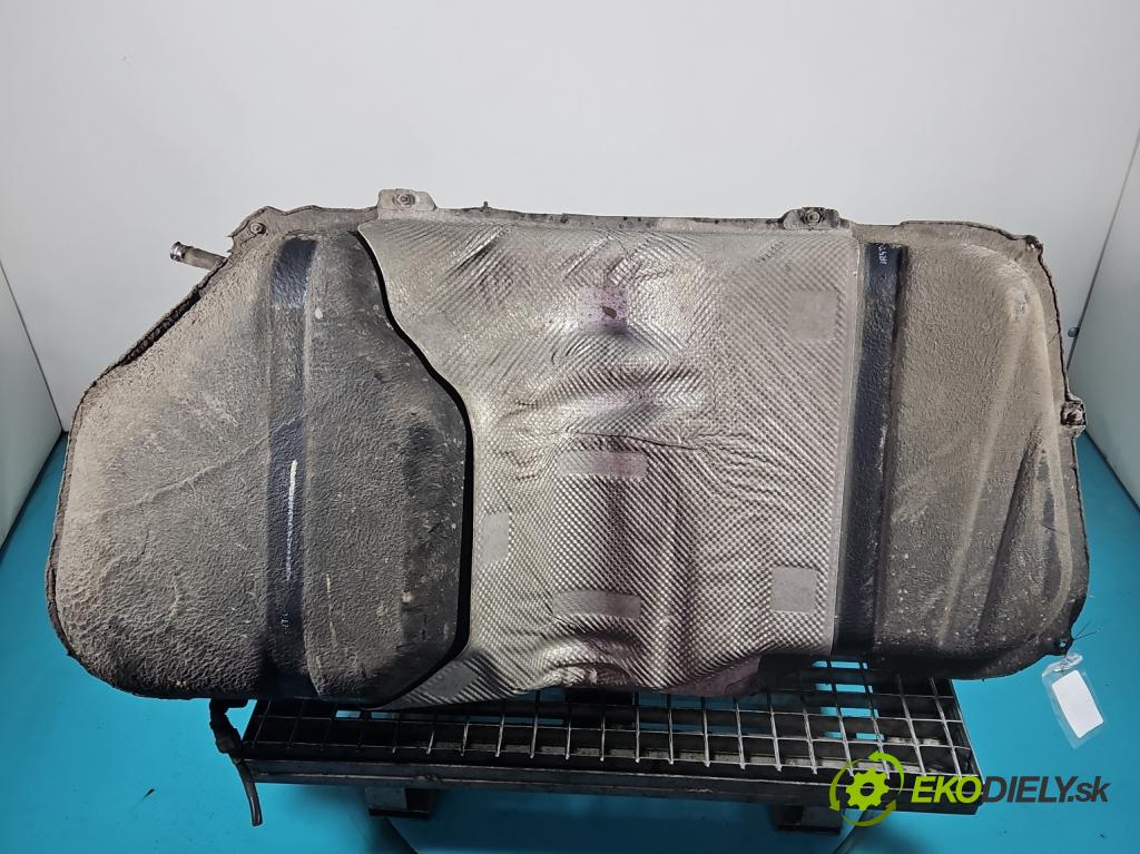 Hyundai Tucson III 2015-2020 1.6 GDI 132 hp manual 97 kW 1591 cm3 5- Nádrž: paliva 31100-D7000 (Palivová nádrž)