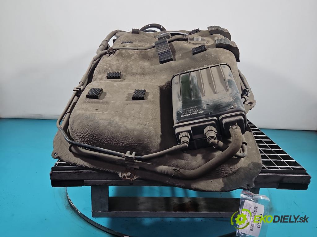 Hyundai Tucson III 2015-2020 1.6 GDI 132 hp manual 97 kW 1591 cm3 5- Nádrž: paliva 31100-D7000 (Palivová nádrž)