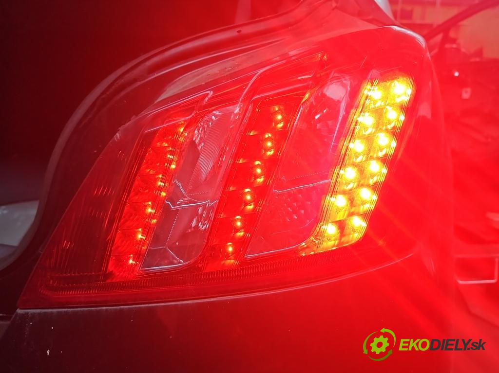 Peugeot 508 I 2010-2018 1.6 hdi 111KM manual 82 kW 1560 cm3 4- světlo zadní pravé 9686293680A (Klika dveří ostatní)