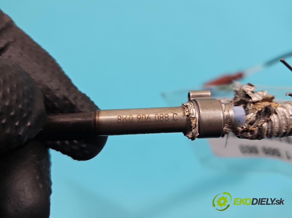 Audi A6 C7 2011-2018 3.0 tdi 204 hp automatic 150 kW 2967 cm3 4- snímač teploty spalin 8K0906088C (Snímač)