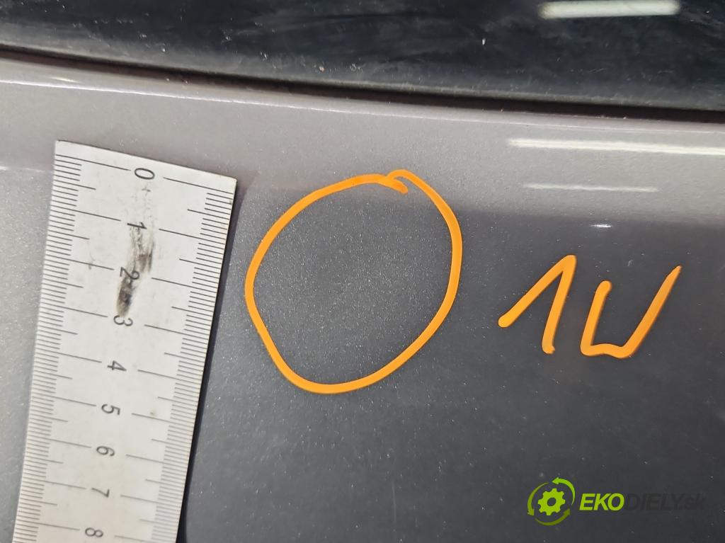 Seat Altea 2.0 tdi 140 HP automatic 103 kW 1968 cm3 5- zadna kufor  (Kapota zadná (kufor))