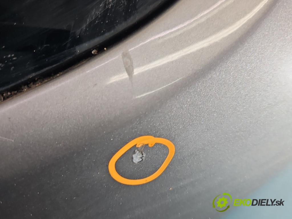 Seat Altea 2.0 tdi 140 HP automatic 103 kW 1968 cm3 5- zadna kufor  (Kapota zadná (kufor))