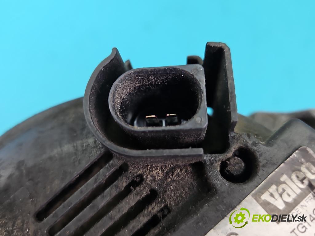 Seat Altea 2.0 tdi 140 HP automatic 103 kW 1968 cm3 5- Alternator 06F903023C (Alternátor)