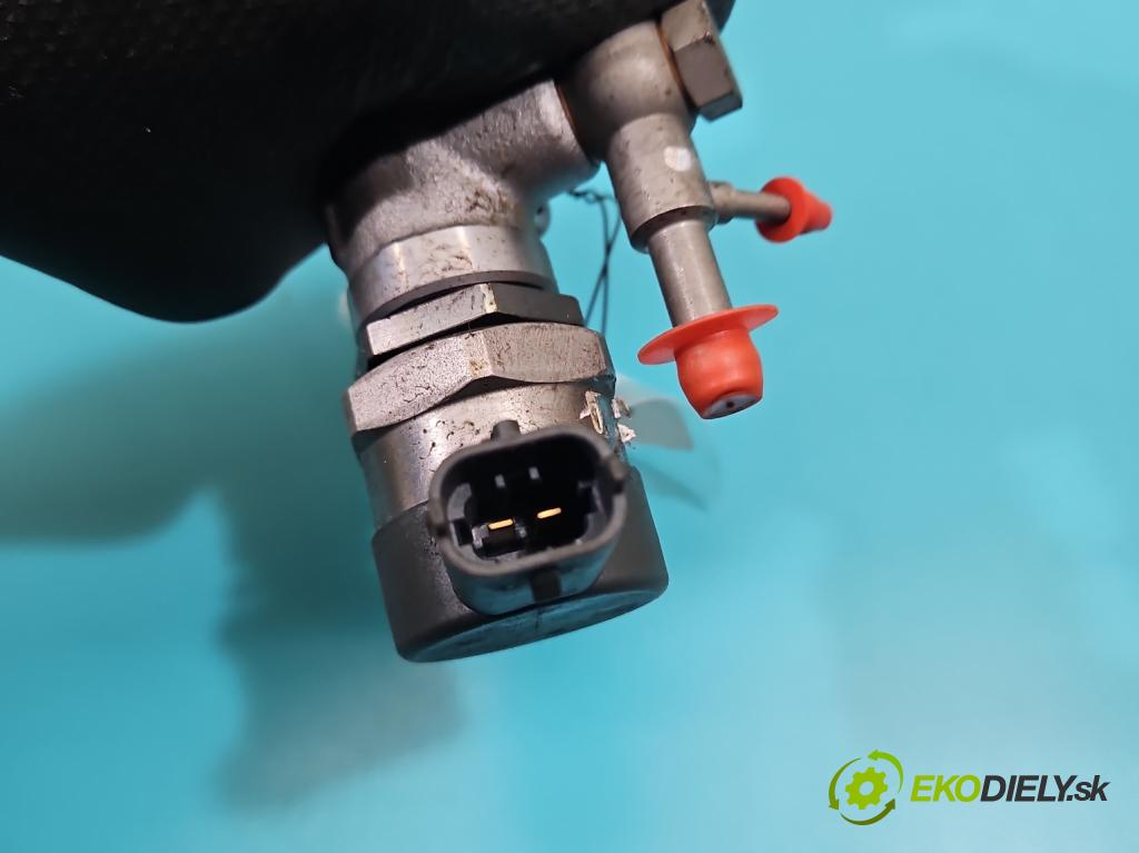 Opel Astra V  2015-2022 1.5 cdti 105 HP manual 77 kW 1496 cm3 5- lišta vstrekovacia 0445213035 (Vstrekovacia lišta)