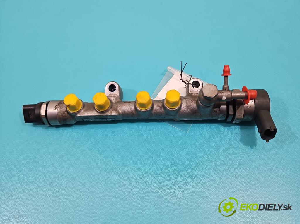 Opel Astra V  2015-2022 1.5 cdti 105 HP manual 77 kW 1496 cm3 5- lišta vstrekovacia 0445213035 (Vstrekovacia lišta)