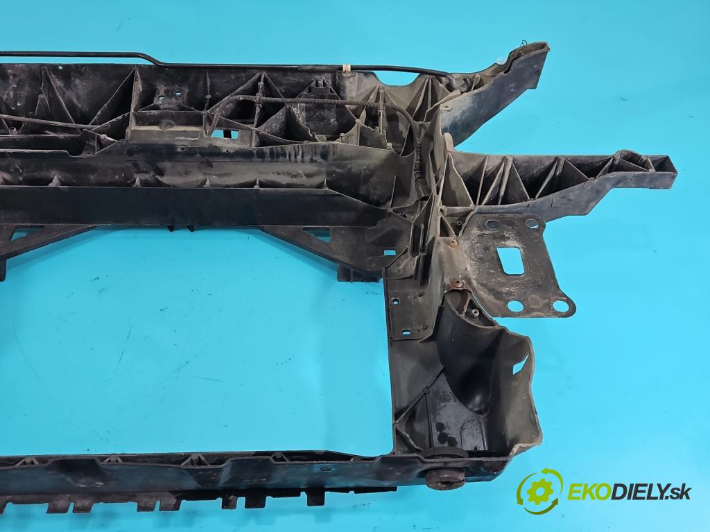 Seat Altea 2.0 tdi 140 hp automatic 103 kW 1968 cm3 5- stěna přední 5P0805588A (Přední výztuha)