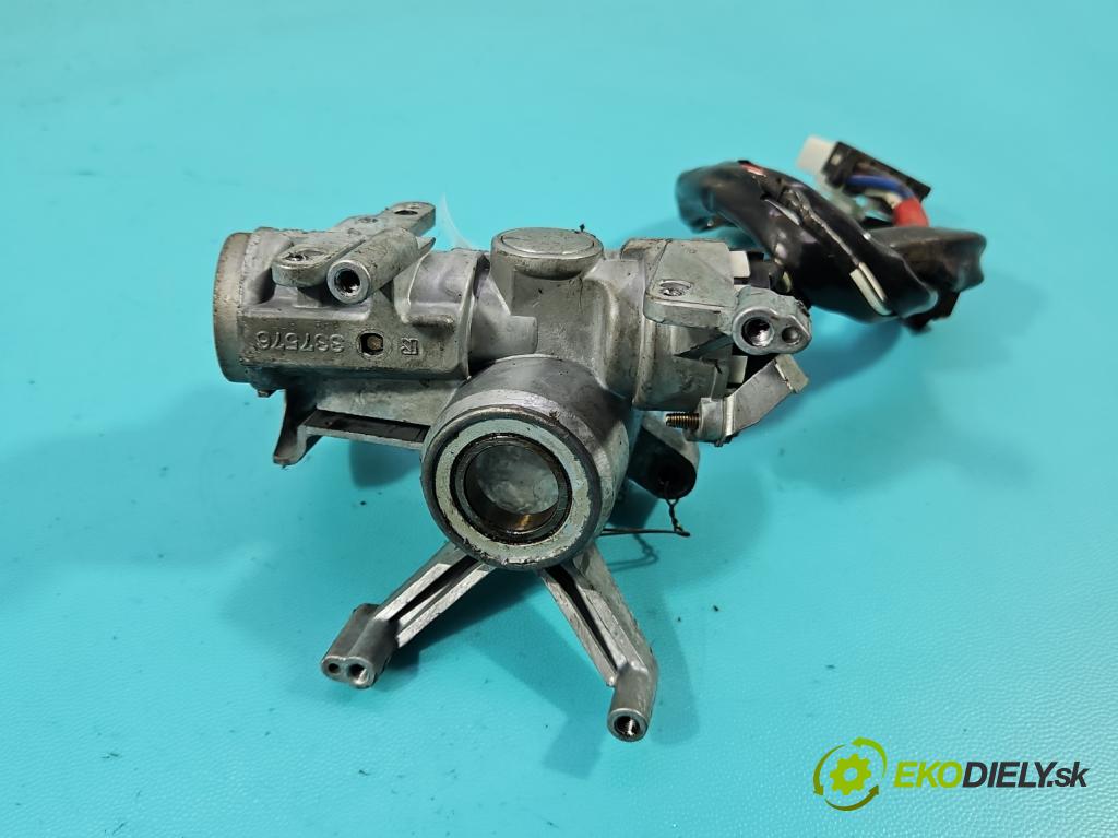 Opel Monterey 1992-1999 3.2 24V 177 HP manual 130 kW 3165 cm3 5- Spínačka 337576 (Spínacia skrinka)