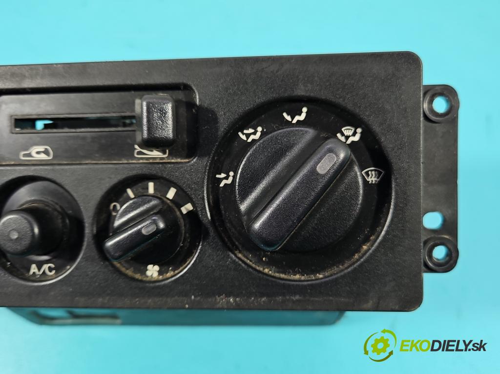 Opel Monterey 1992-1999 3.2 24V 177 hp manual 130 kW 3165 cm3 5- palubní deska panel topení 526180-4922
