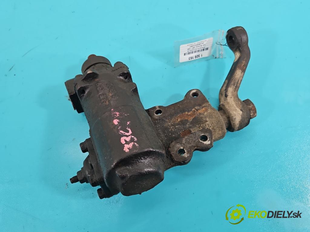 Opel Monterey 1992-1999 3.2 24V 177 HP manual 130 kW 3165 cm3 5- Ozubené kolo: volant 