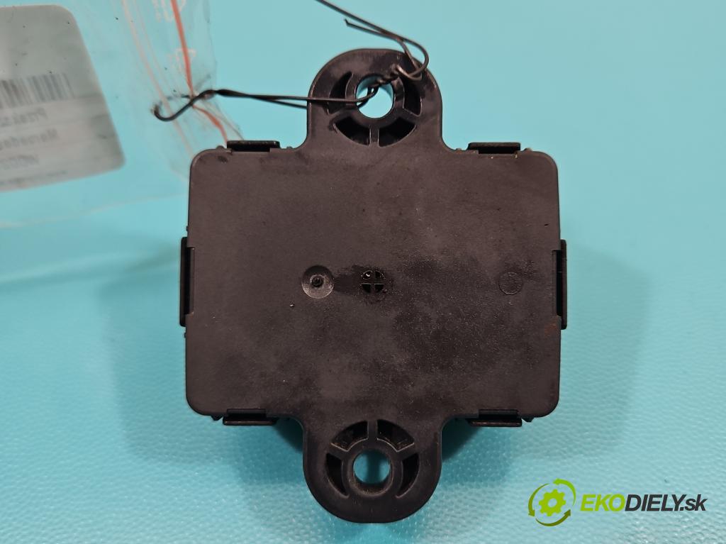 Mercedes E W212 2009-2016 2.2 CDI 136 HP automatic 100 kW 2143 cm3 5- Relé: svíčky: zařicích: A6511530279 (Relé)