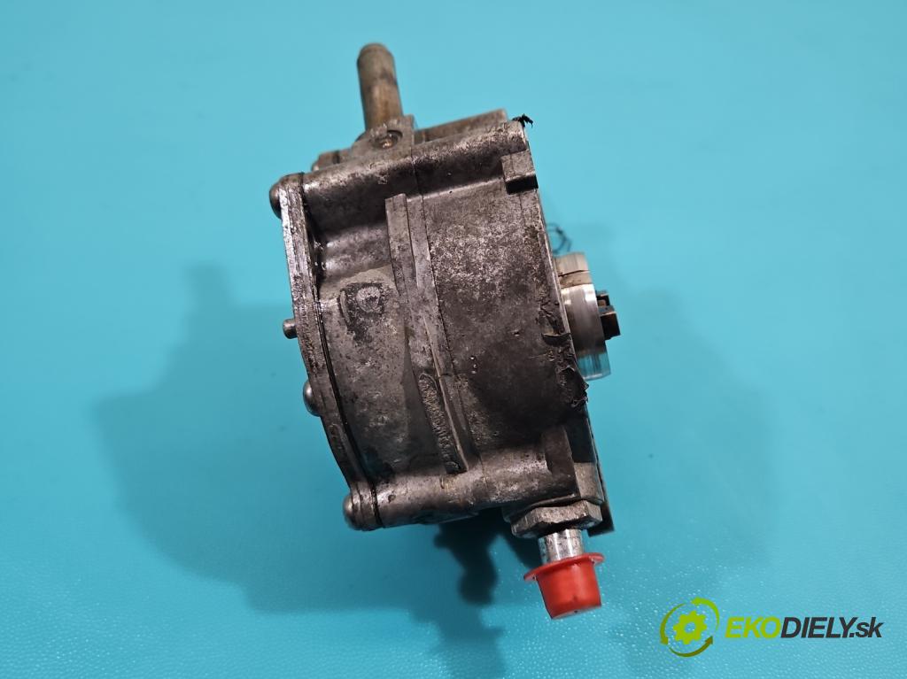 Skoda Octavia II 2004-2013 1.9 tdi 105 hp manual 77 kW 1896 cm3 5- čerpadlo vákuum 038145209Q