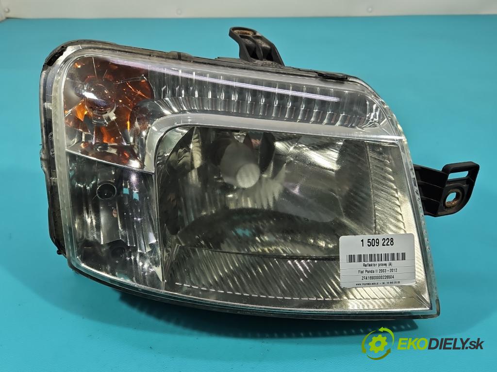 Fiat Panda II 2003-2012 1.1 54 HP manual 40 kW 1108 cm3 5- Reflektor: pravý  (Svetlo predné pravé)