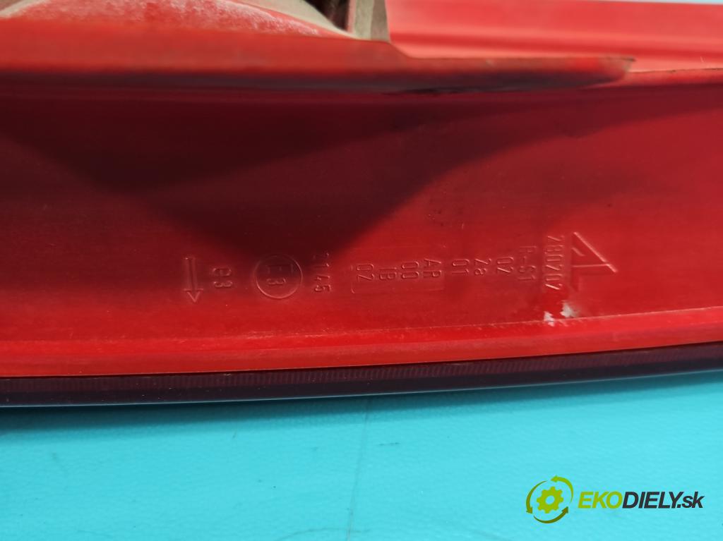 Fiat Panda II 2003-2012 1.1 54 HP manual 40 kW 1108 cm3 5- svetlo / reflektor zadné pravé  (Kľučka dverí ostatné)