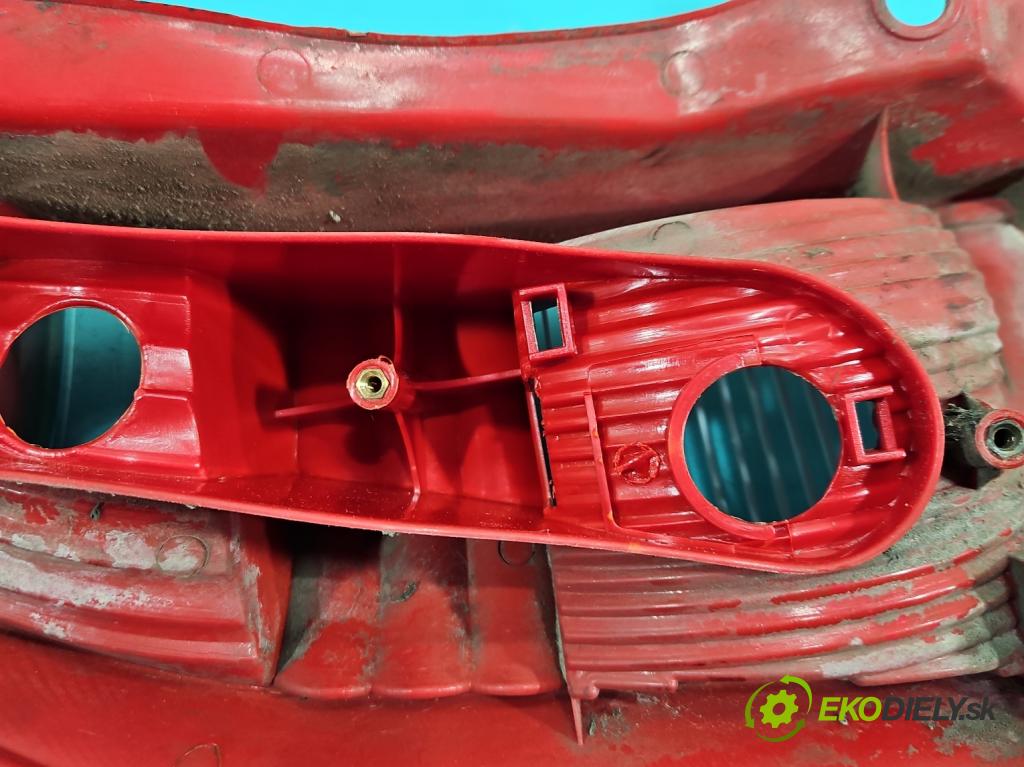 Fiat Panda II 2003-2012 1.1 54 HP manual 40 kW 1108 cm3 5- svetlo / reflektor zadné pravé  (Kľučka dverí ostatné)