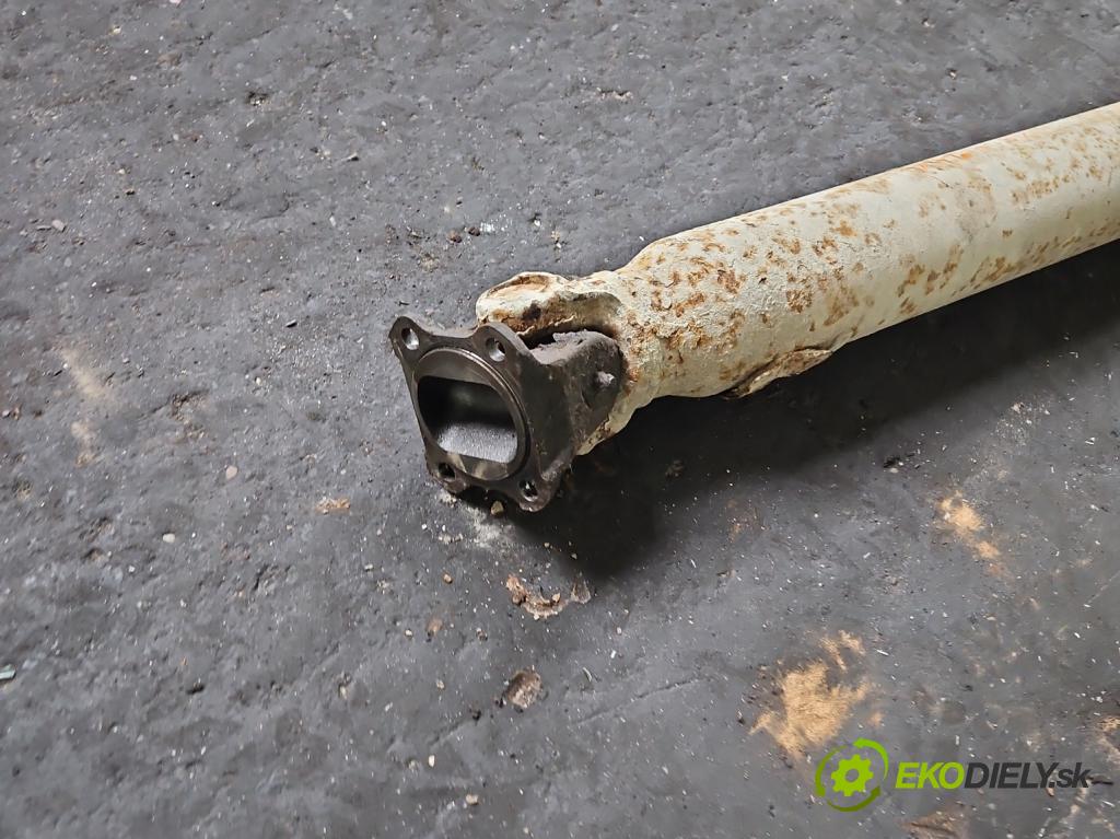 Opel Monterey 1992-1999 3.2 24V 177 HP manual 130 kW 3165 cm3 5- Hřídel: zadné  (Kardaňový hriadeľ)