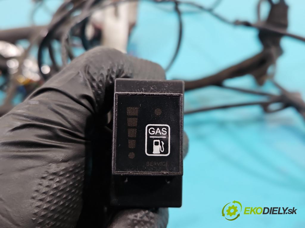 Vw Polo III 6N 1994-2001 1.4 mpi 60 HP manual 44 kW 1390 cm3 5- inštalácia LPG STAG 4 200 GOFAST