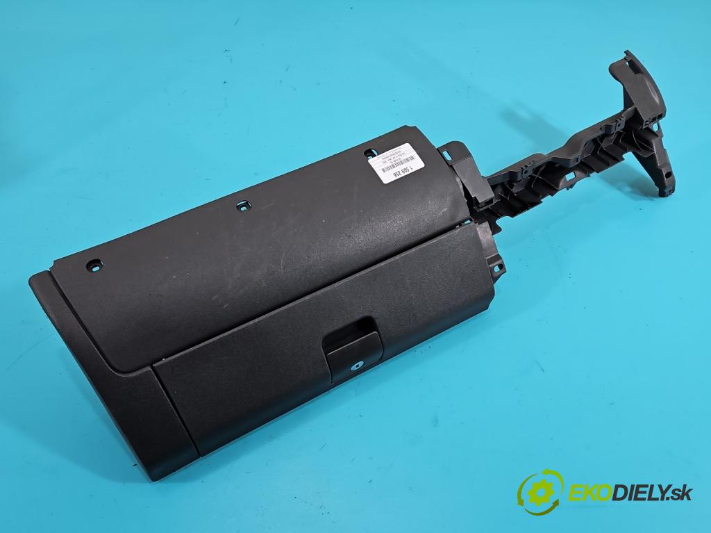 Vw Polo III 6N 1994-2001 1.4 mpi 60 hp manual 44 kW 1390 cm3 5- kastlík 6N1857103B